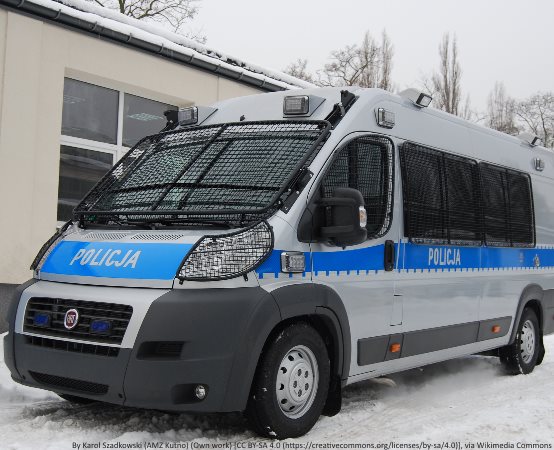 Policja Gdynia: Policjanci rozmawiali z przedszkolakami na temat odblasków i bezpieczeństwie na drodze