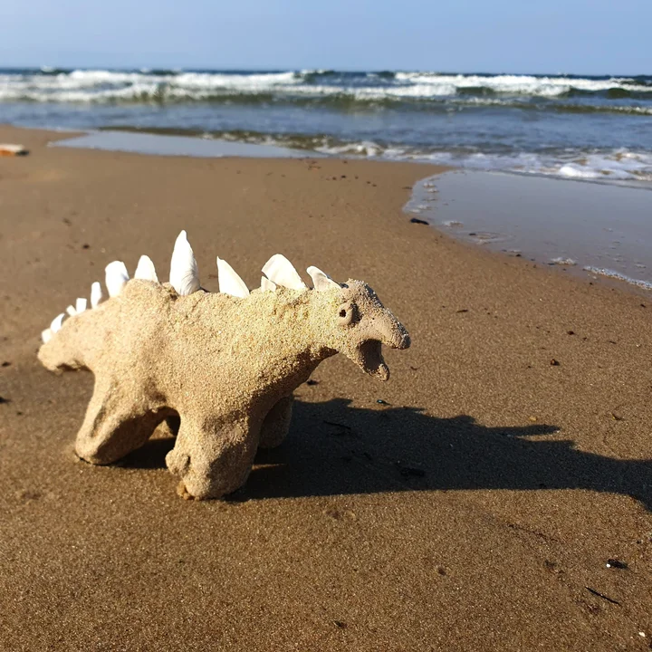 Grafika promocyjna wydarzenia Sensoceramika w Edukacji — kurs dla nauczycieli i edukatorów w Gdyni