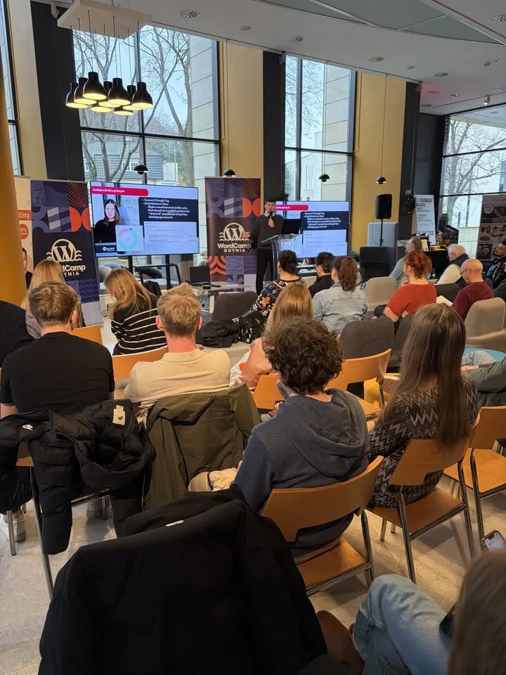 Grafika promocyjna wydarzenia WordUp Gdynia #24 — WordPress i wiosna tuż za rogiem