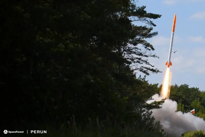 Po locie rakiety PERUN uruchomiono system przerwania. SpaceForest szykuje kolejny start