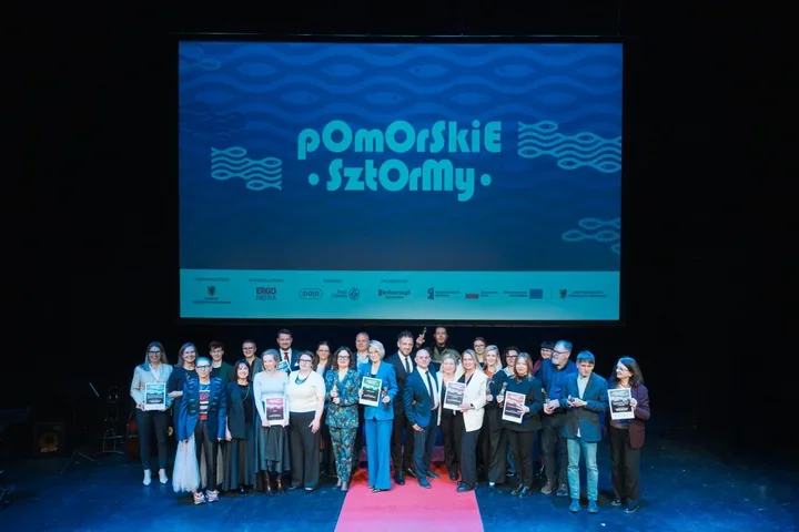 Open’er zgarnął sztorm na jubileusz Gdyni, a Pomorze pokazało swoją siłę