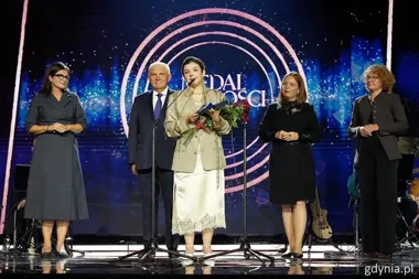 Cztery osoby nagrodzone za obronę wolności słowa. Wśród nich Natalia Panczenko