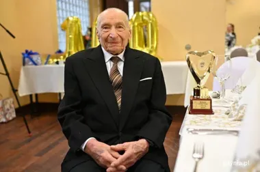 Bronisław Tabiszewski ma 100 lat. Jest rówieśnikiem Gdyni