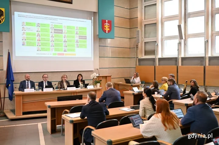 Radni nazwali skwer imieniem Elżbiety Skwiercz i obniżyli stawkę podatku mieszkaniowego